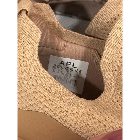 APL Women's TechLoom Bliss in Caramel - Picture 5 of 7